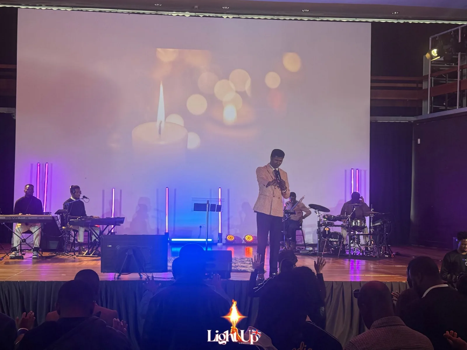 Teaching and worship at an AWUK gathering